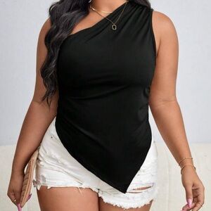 SHEIN Plus Size Black Asymmetrical Sleeveless Top